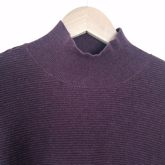 Victoria's Secret Mock Neck Ribbed Gray Maroon Sweater, XS - Picture 3 of 10